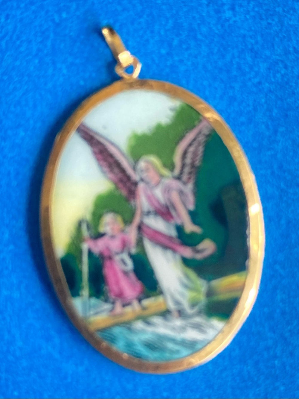 Rare vintage 18Kt Portuguese religious pendant